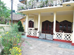 Extérieur