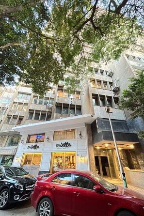 Exterior - Fenster der Wohnung mit Blick auf den Nil in Kairo by Interhome (Cairo)