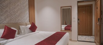 Rahitya Premier Anant