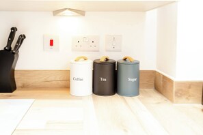 Apartment, 1 Bedroom | Miscellaneous - The Prime Stay Free Parking EV Charger (Sittingbourne)