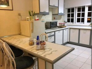 Unclassified image, 2 of 15, button - Gemütliche Selesa Hillhomes by Interhome (bentong)