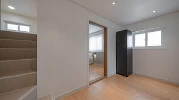 Family Room | Individually decorated, individually furnished, free WiFi, bed sheets
