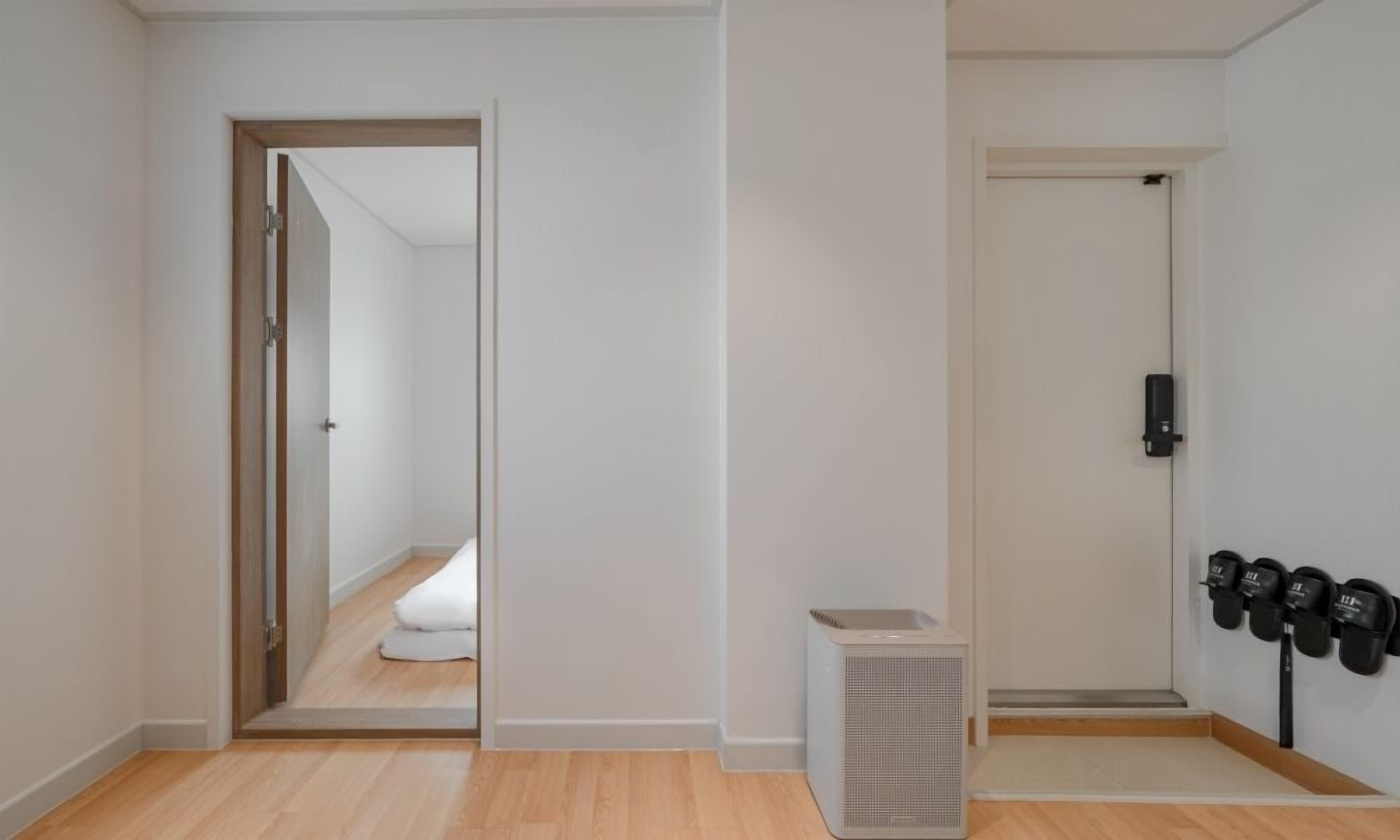 Family Room | Individually decorated, individually furnished, free WiFi, bed sheets