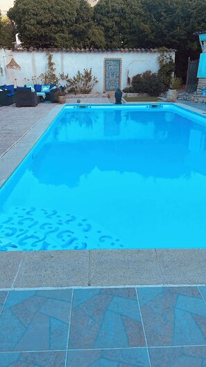 Imagen sin descripción, 4 de 31, botón