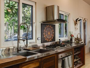 Fridge, microwave, oven, cookware/dishes/utensils