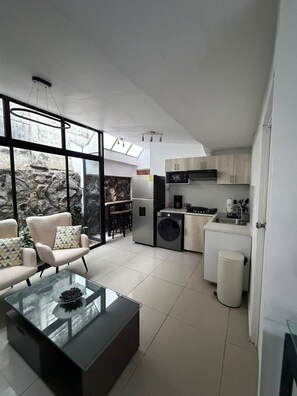 Billede uden beskrivelse, 2 af 17, knap