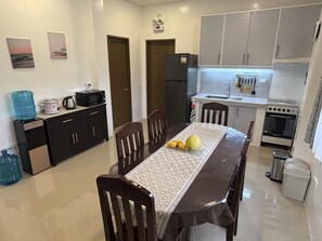Fridge, microwave, oven, cookware/dishes/utensils - Casa Mameli by Interhome (Dauis)