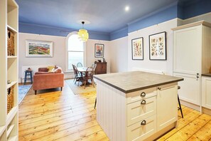 Interior - Host and Stay | Balmoral Terrace (Saltburn-by-the-Sea)