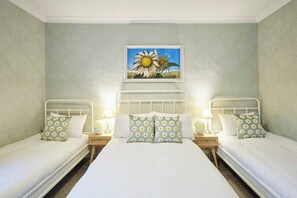 3 Schlafzimmer, Bügeleisen/Bügelbrett, WLAN, Bettwäsche