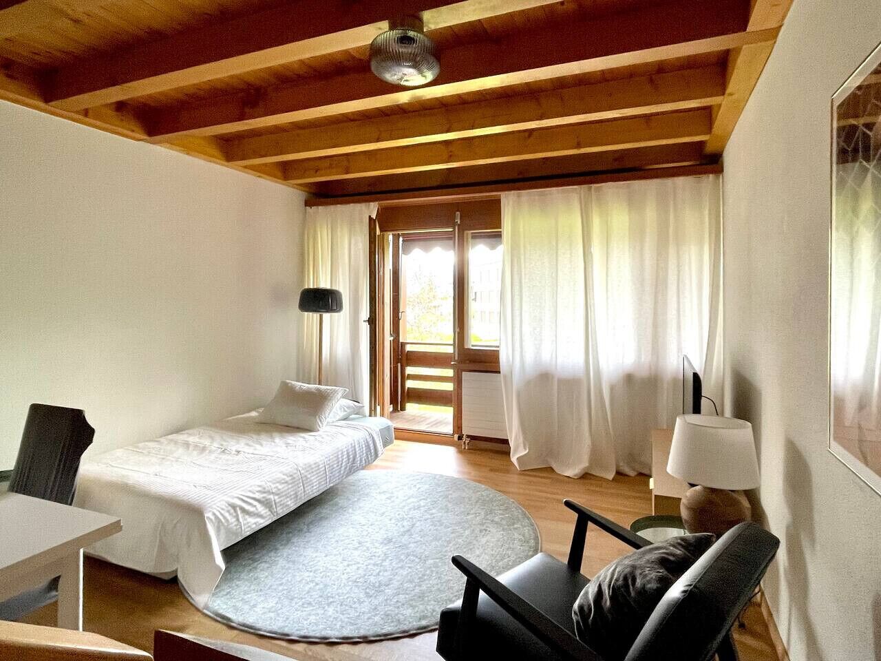 1 chambre, fer et planche à repasser, Wi-Fi, draps fournis