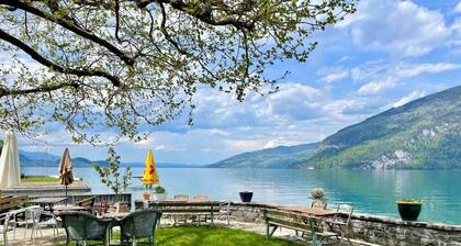 Relaxed Loft Stay Between Lake & Mountains