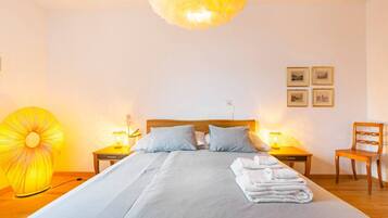 Desk, iron/ironing board, travel crib, WiFi