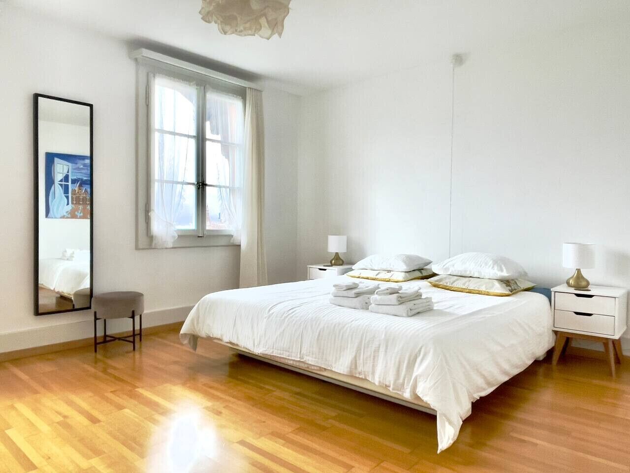 Berço de viagem, Wi-Fi, roupa de cama