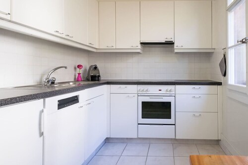 Amazing View with balcony and free Parking