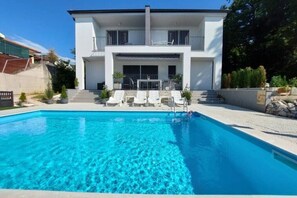 Unclassified image, 2 of 23, button - Villa Madlen - Sea View Apartment 1 (Opatija)