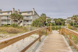 Property grounds - 10A Seagrove Lane Oceanfront (Isle Of Palms)