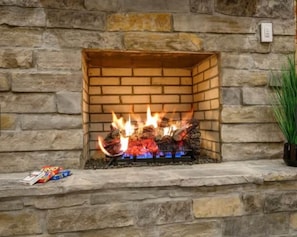 Fireplace - The Scarlet Pines (Broken Bow)
