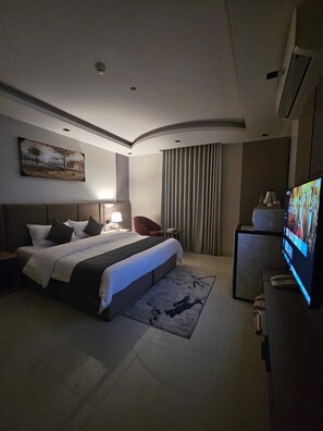 ห้องดับเบิล | ตู้นิรภัยในห้องพัก, ผ้าม่านกันแสง, เตารีด/โต๊ะรีดผ้า, Wi-Fi ฟรี