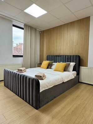 Unclassified image, 2 of 24, button - Charming 1-Bedroom apartment with AC in center of Cluj-Napoca (Cluj-Napoca)