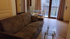 Apartment | Living room - Apartment Near Centre of Orelle (Orelle)