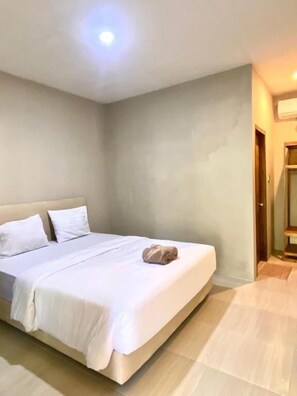 Escritorio y wifi gratis