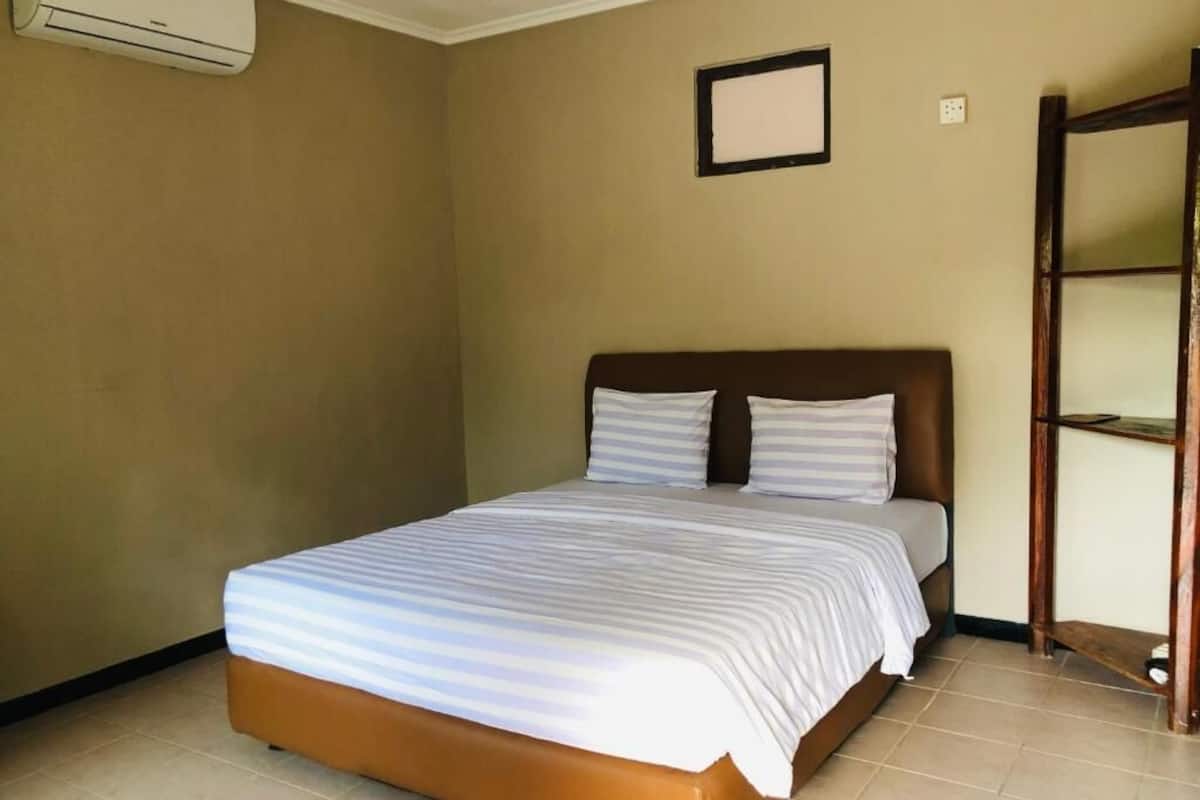 Standard Double Room, Balcony, Garden View