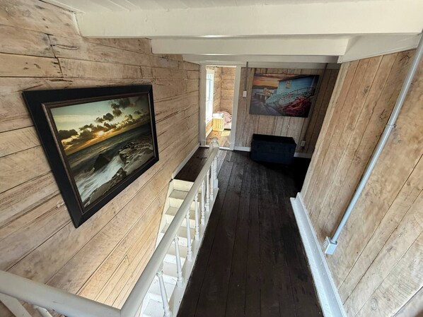 House, 3 Bedrooms, Balcony