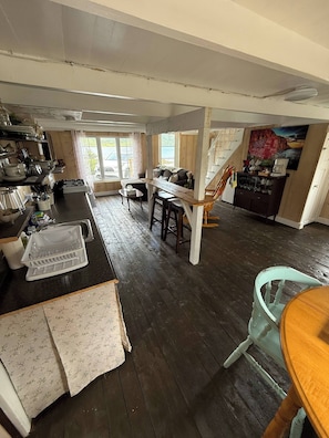 House, 3 Bedrooms, Balcony | Interior - The Glavine Getaway! (Fortune Harbour)