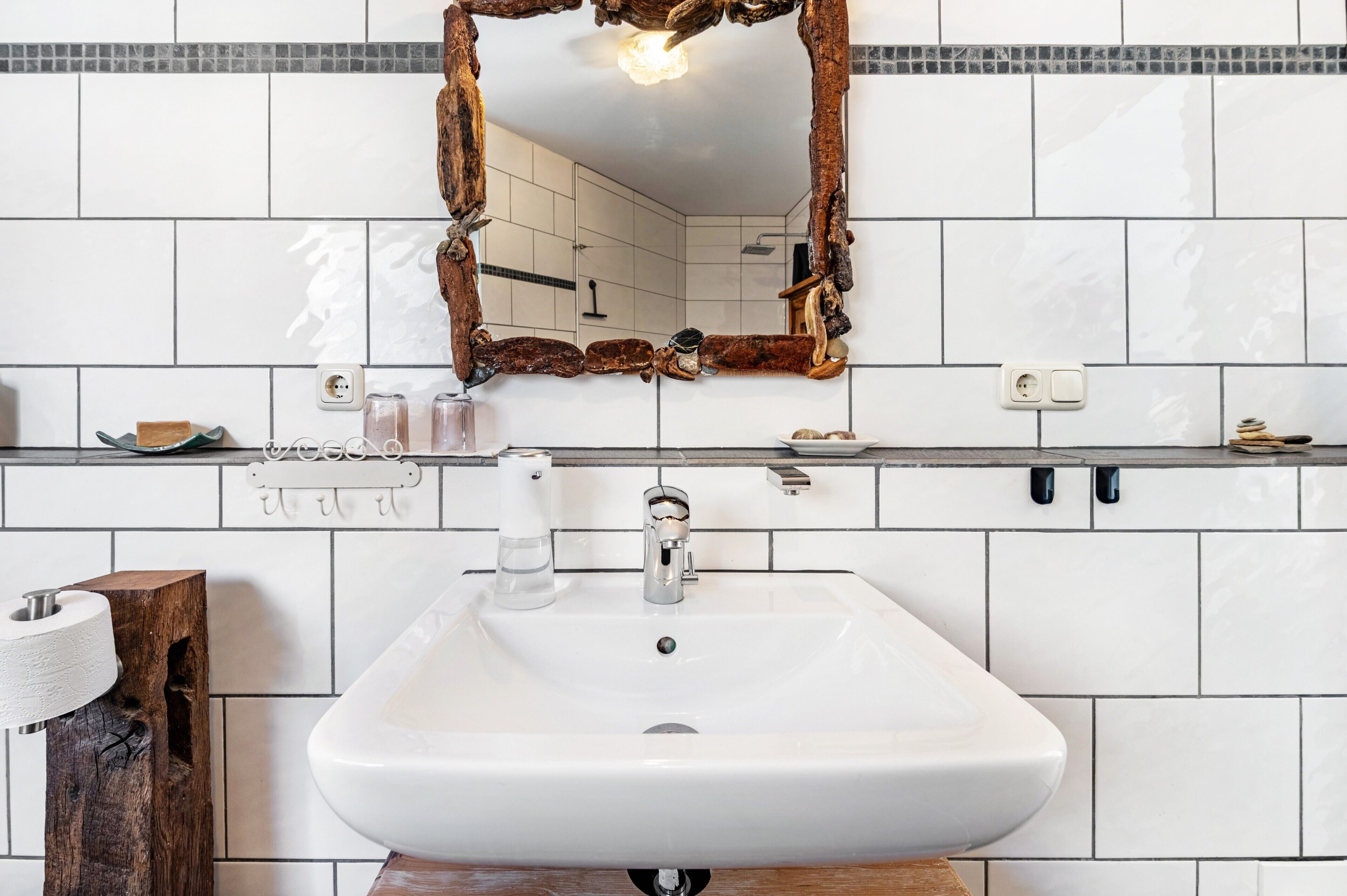 Ducha, secador de pelo, toallas