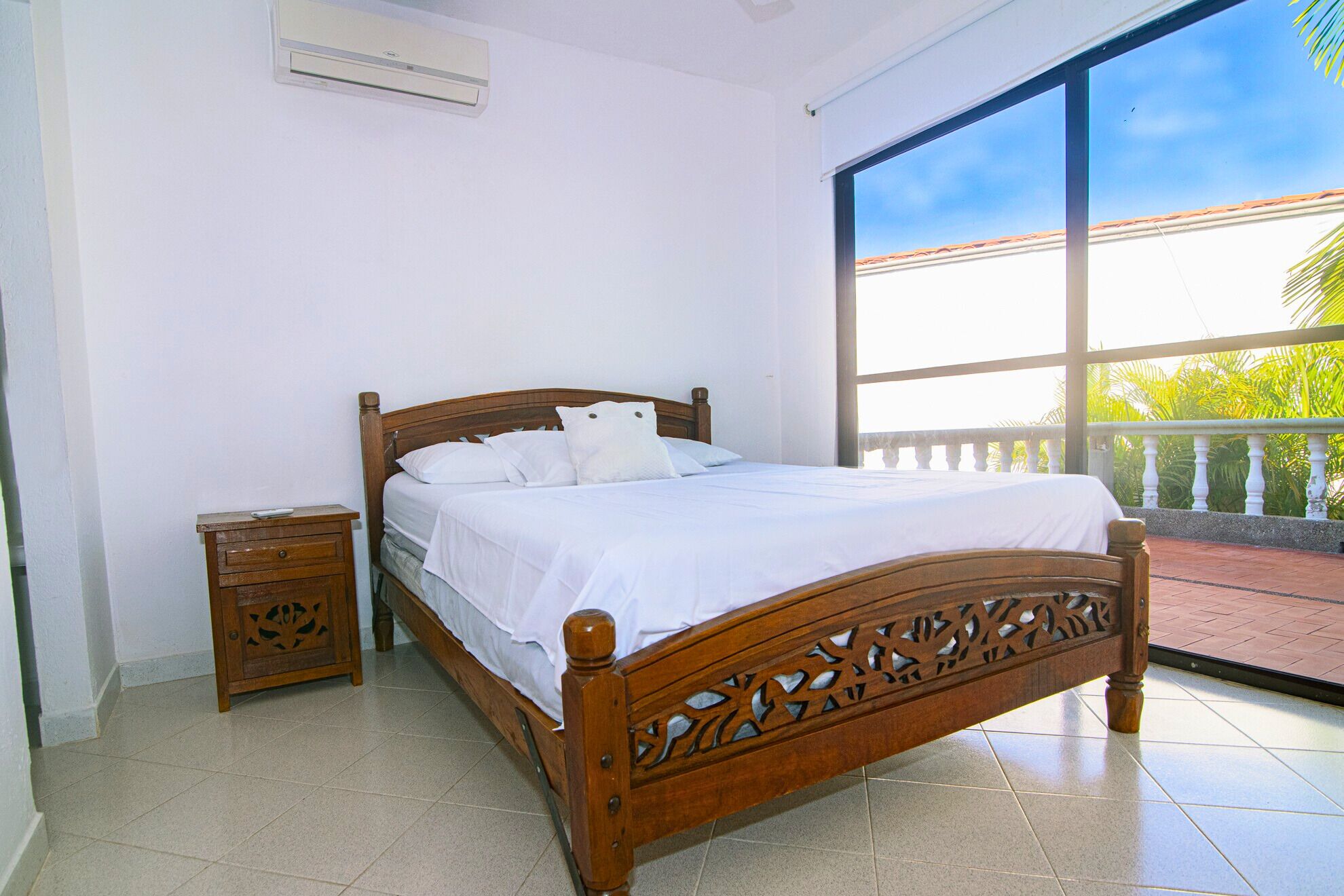 Rumah Klasik, pemandangan kebun, tepi pantai