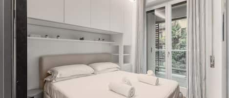 1 多间卧室、熨斗/熨衣板、免费 WiFi、床单