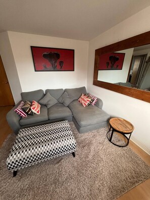 Apartment, 1 Bedroom | Living area - Cosy Jewellery Quarter Flat (Birmingham)