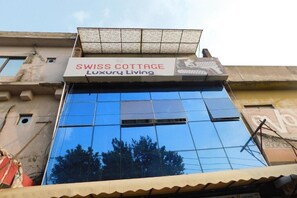 Exterior detail - Habib Green Cottage  (Keran)