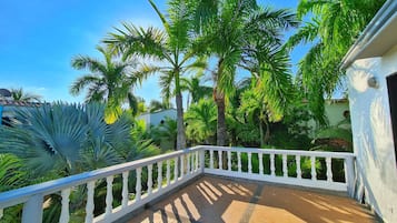 Family Cabin, Non Smoking, Beachside | Terrace/patio