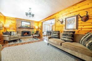 TV, fireplace - Beautiful 3BD Home Near TOWN | Hot Tub + Fire Pit! (Sevierville)