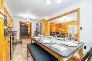Dining - Beautiful 3BD Home Near TOWN | Hot Tub + Fire Pit! (Sevierville)