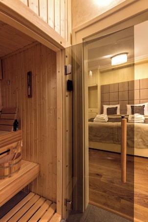 Sauna. Wellness Hotel Republika 24