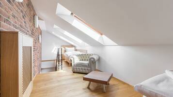 Attic apartment with 2 bedrooms, a sauna, and a shower AP5