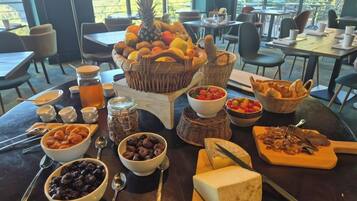 Dagelijks ontbijtbuffet (toeslag)