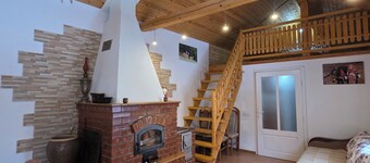 Casă în Bucovina cu jacuzzi exterior