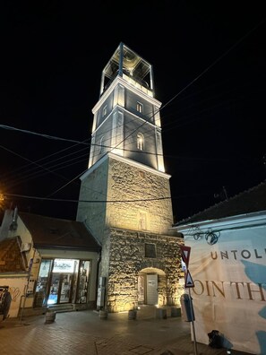 Unclassified image, 2 of 26, button - Awesome 1-bedroom apartment with AC in vibrant CENTER of  Cluj-Napoca (Cluj-Napoca)