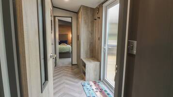 2 bedrooms, individually decorated, individually furnished, free WiFi