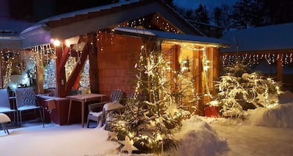 Chambre dâhĂŽtes « Chalet Des 3 Pins - Vitamines » avec vue montagne, terrasse partagĂ©e et Wi-Fi