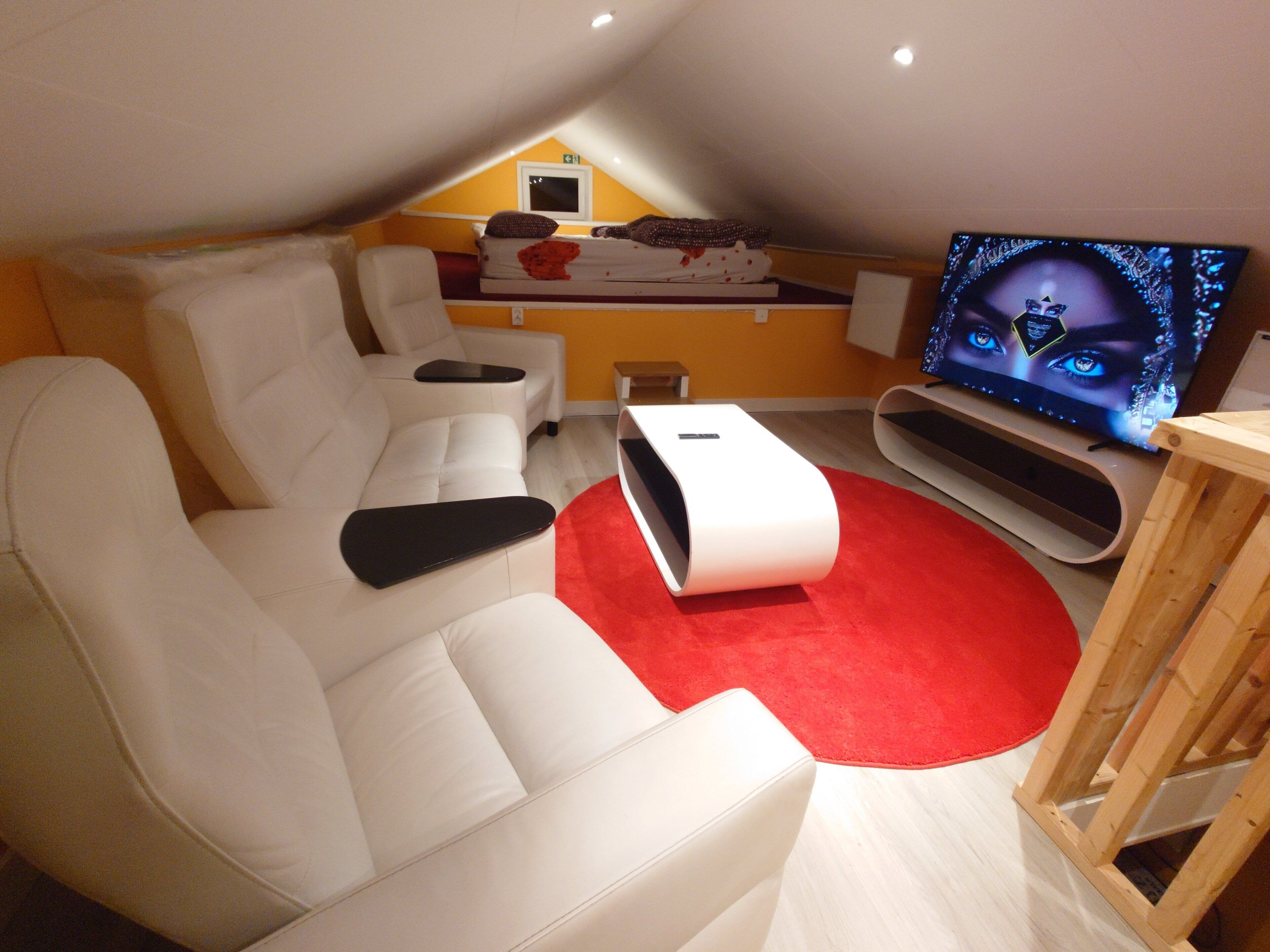 Villa, 4 chambres, balcon, vue jardin | Salle de séjour