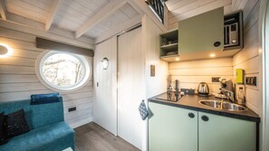 Luokittelematon kuva, 2 kautta 6, painike