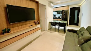 公寓 | 客廳 | 42 吋智能電視連數碼電視頻道
