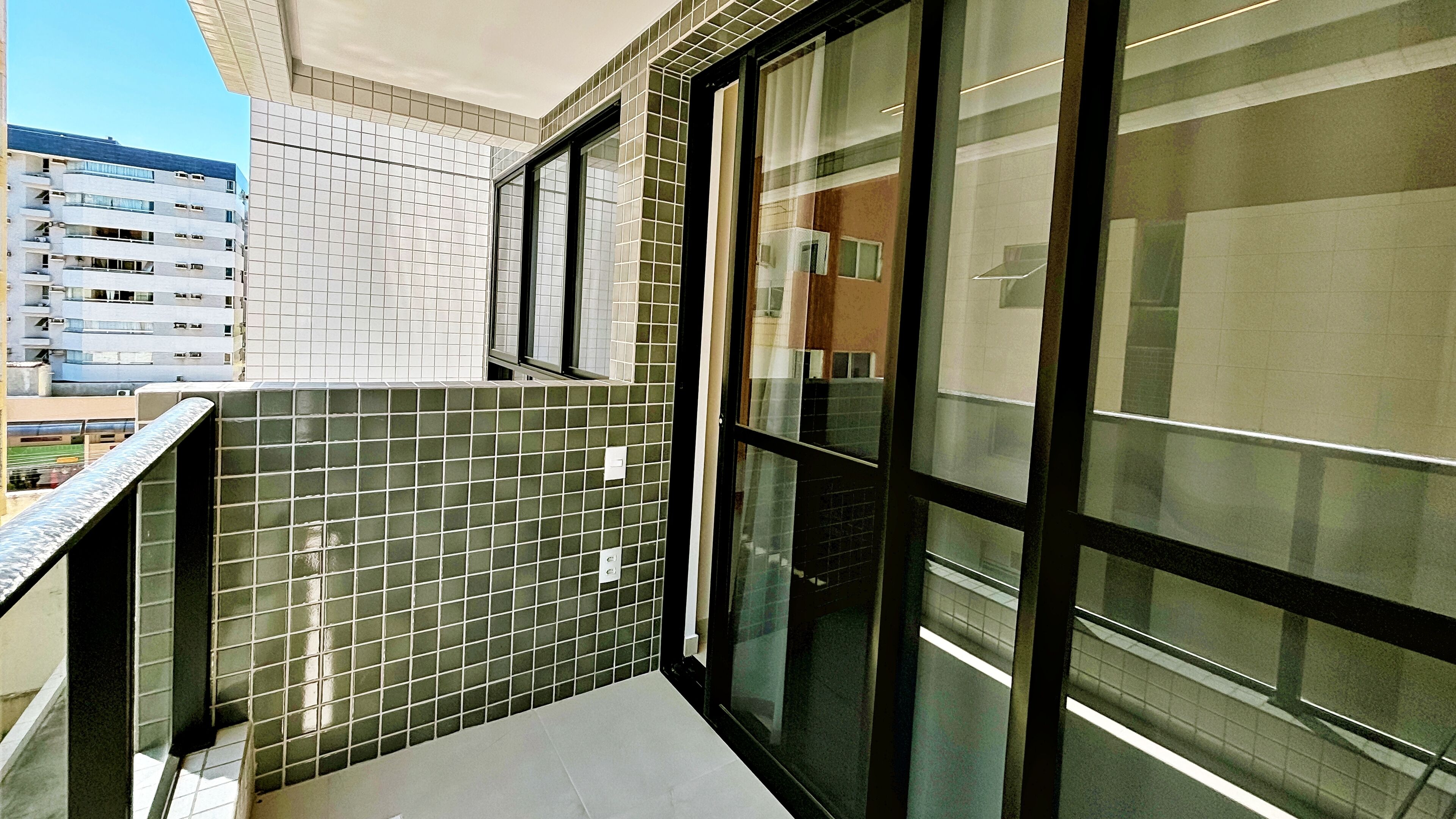 아파트 | 라나이