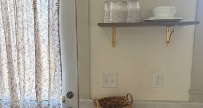 Delightful 2-bedroom cottage in charming Montezuma