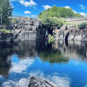 Nicht klassifiziertes Bild, 2 von 21, Schaltfläche
