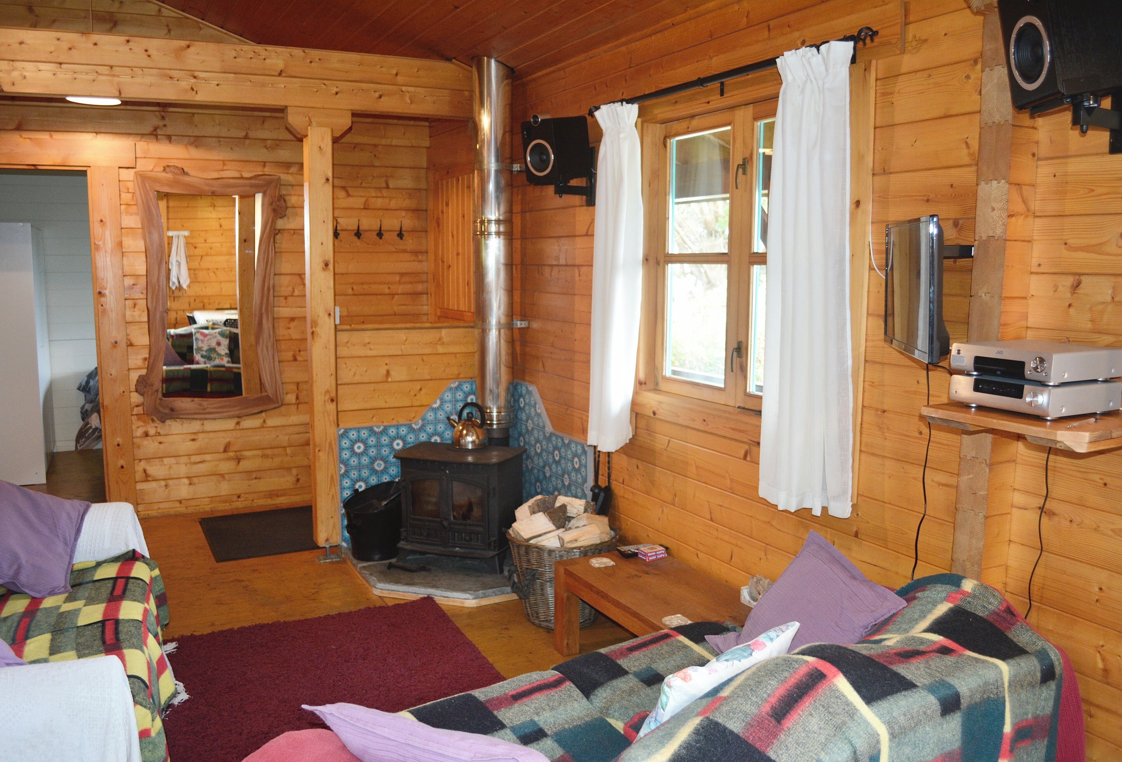 3 bedrooms, iron/ironing board, travel cot, WiFi